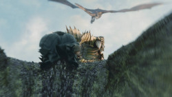 extant_GameOfThrones_8x01-Winterfell_3347