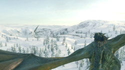 extant_GameOfThrones_8x01-Winterfell_3385
