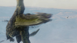 extant_GameOfThrones_8x01-Winterfell_3446