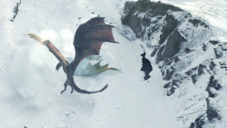 extant_GameOfThrones_8x01-Winterfell_3474