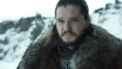 extant_GameOfThrones_8x01-Winterfell_3526
