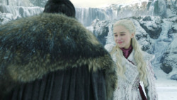 extant_GameOfThrones_8x01-Winterfell_3528