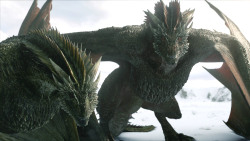 extant_GameOfThrones_8x01-Winterfell_3566