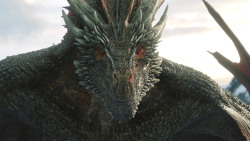 extant_GameOfThrones_8x01-Winterfell_3592
