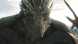 extant_GameOfThrones_8x01-Winterfell_3595
