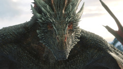 extant_GameOfThrones_8x01-Winterfell_3596