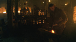 extant_GameOfThrones_8x01-Winterfell_3613