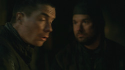 extant_GameOfThrones_8x01-Winterfell_3619