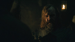 extant_GameOfThrones_8x01-Winterfell_3647