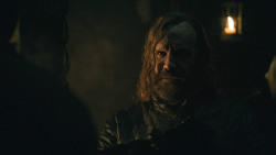 extant_GameOfThrones_8x01-Winterfell_3659
