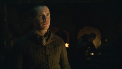 extant_GameOfThrones_8x01-Winterfell_3661