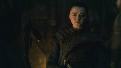 extant_GameOfThrones_8x01-Winterfell_3689