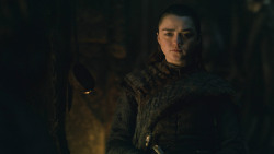 extant_GameOfThrones_8x01-Winterfell_3692