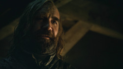 extant_GameOfThrones_8x01-Winterfell_3712