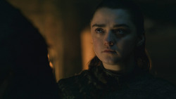 extant_GameOfThrones_8x01-Winterfell_3718