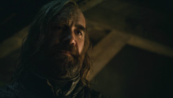 extant_GameOfThrones_8x01-Winterfell_3719
