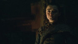 extant_GameOfThrones_8x01-Winterfell_3753
