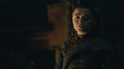 extant_GameOfThrones_8x01-Winterfell_3763