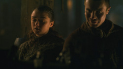 extant_GameOfThrones_8x01-Winterfell_3786