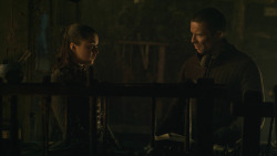 extant_GameOfThrones_8x01-Winterfell_3817