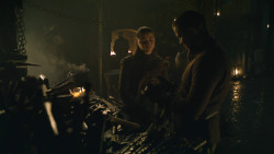 extant_GameOfThrones_8x01-Winterfell_3836