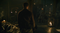extant_GameOfThrones_8x01-Winterfell_3861