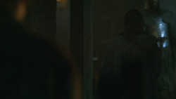 extant_GameOfThrones_8x01-Winterfell_3865