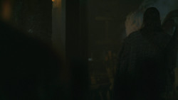 extant_GameOfThrones_8x01-Winterfell_3866
