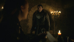 extant_GameOfThrones_8x01-Winterfell_3887