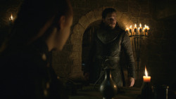 extant_GameOfThrones_8x01-Winterfell_3901