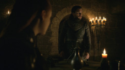 extant_GameOfThrones_8x01-Winterfell_3902