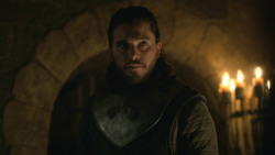 extant_GameOfThrones_8x01-Winterfell_3918