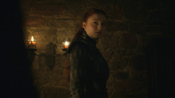 extant_GameOfThrones_8x01-Winterfell_3921