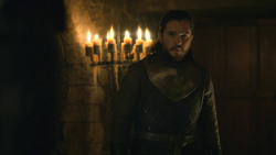 extant_GameOfThrones_8x01-Winterfell_3933