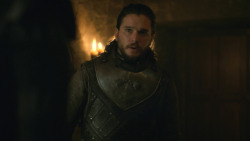 extant_GameOfThrones_8x01-Winterfell_3938