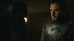 extant_GameOfThrones_8x01-Winterfell_3941