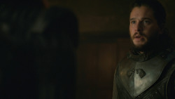 extant_GameOfThrones_8x01-Winterfell_3944