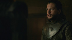 extant_GameOfThrones_8x01-Winterfell_3946