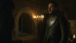 extant_GameOfThrones_8x01-Winterfell_3956