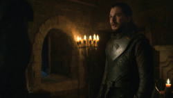 extant_GameOfThrones_8x01-Winterfell_3959