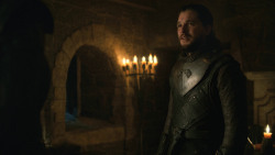 extant_GameOfThrones_8x01-Winterfell_3960