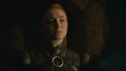 extant_GameOfThrones_8x01-Winterfell_3981