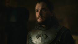 extant_GameOfThrones_8x01-Winterfell_4009