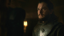 extant_GameOfThrones_8x01-Winterfell_4016