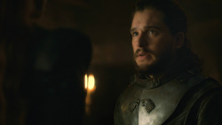extant_GameOfThrones_8x01-Winterfell_4020
