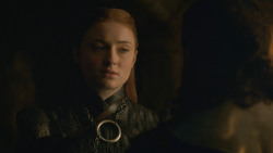 extant_GameOfThrones_8x01-Winterfell_4028