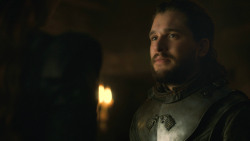 extant_GameOfThrones_8x01-Winterfell_4039