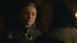 extant_GameOfThrones_8x01-Winterfell_4046