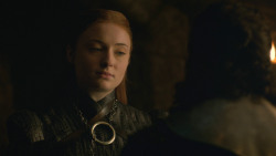 extant_GameOfThrones_8x01-Winterfell_4047