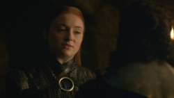 extant_GameOfThrones_8x01-Winterfell_4051